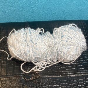5 for $10: YARN BARGAIN: White and Blue Yarn